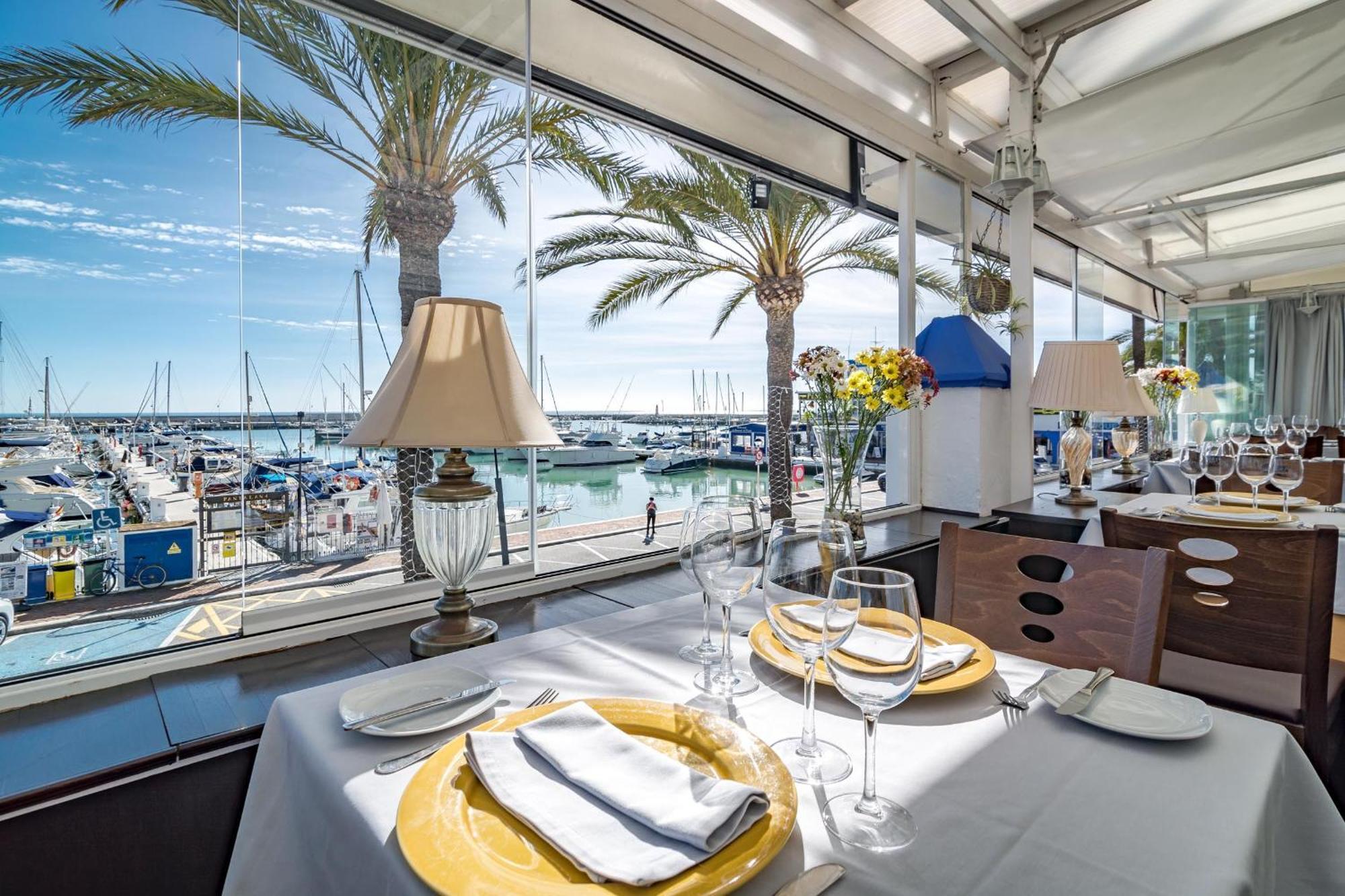 Cp - Modern Beachside Apartment In Estepona Luaran gambar