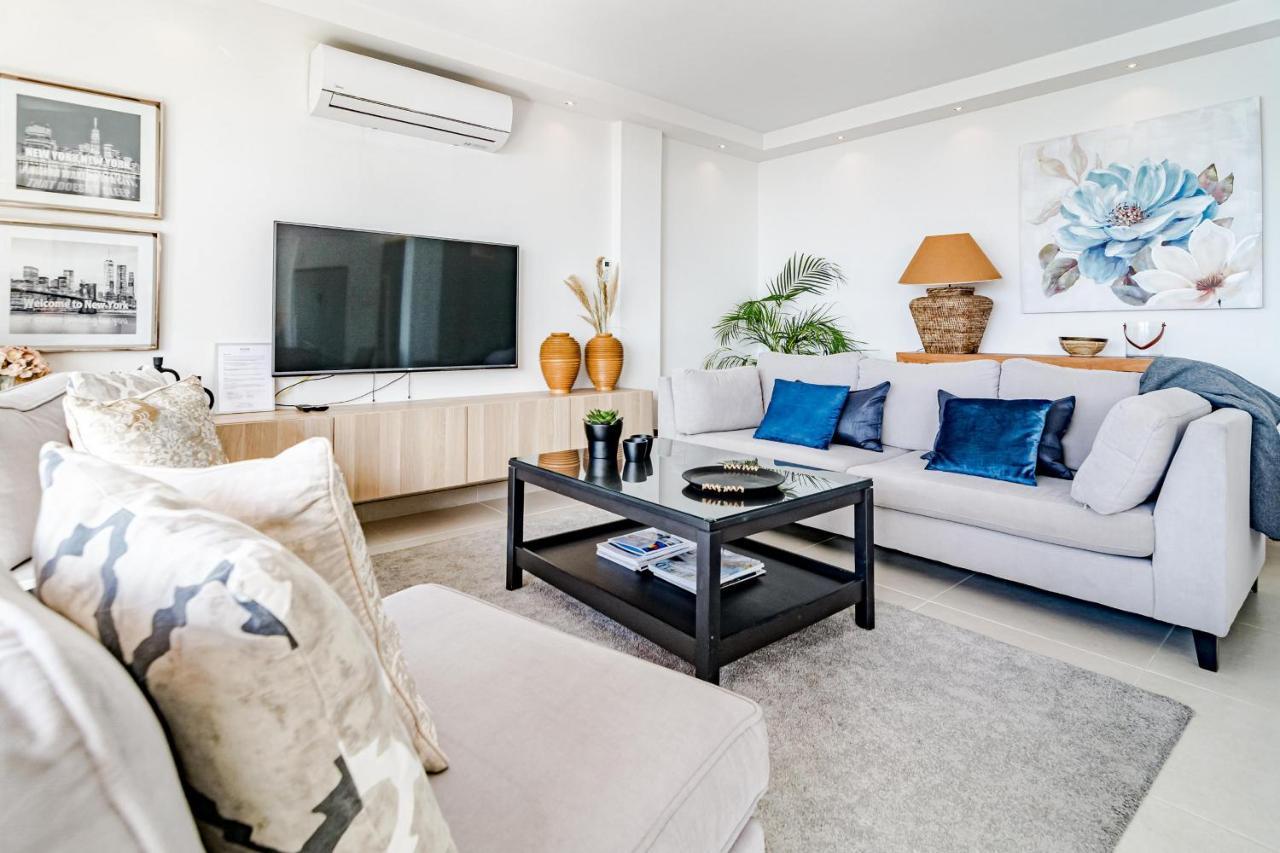 Cp - Modern Beachside Apartment In Estepona Luaran gambar