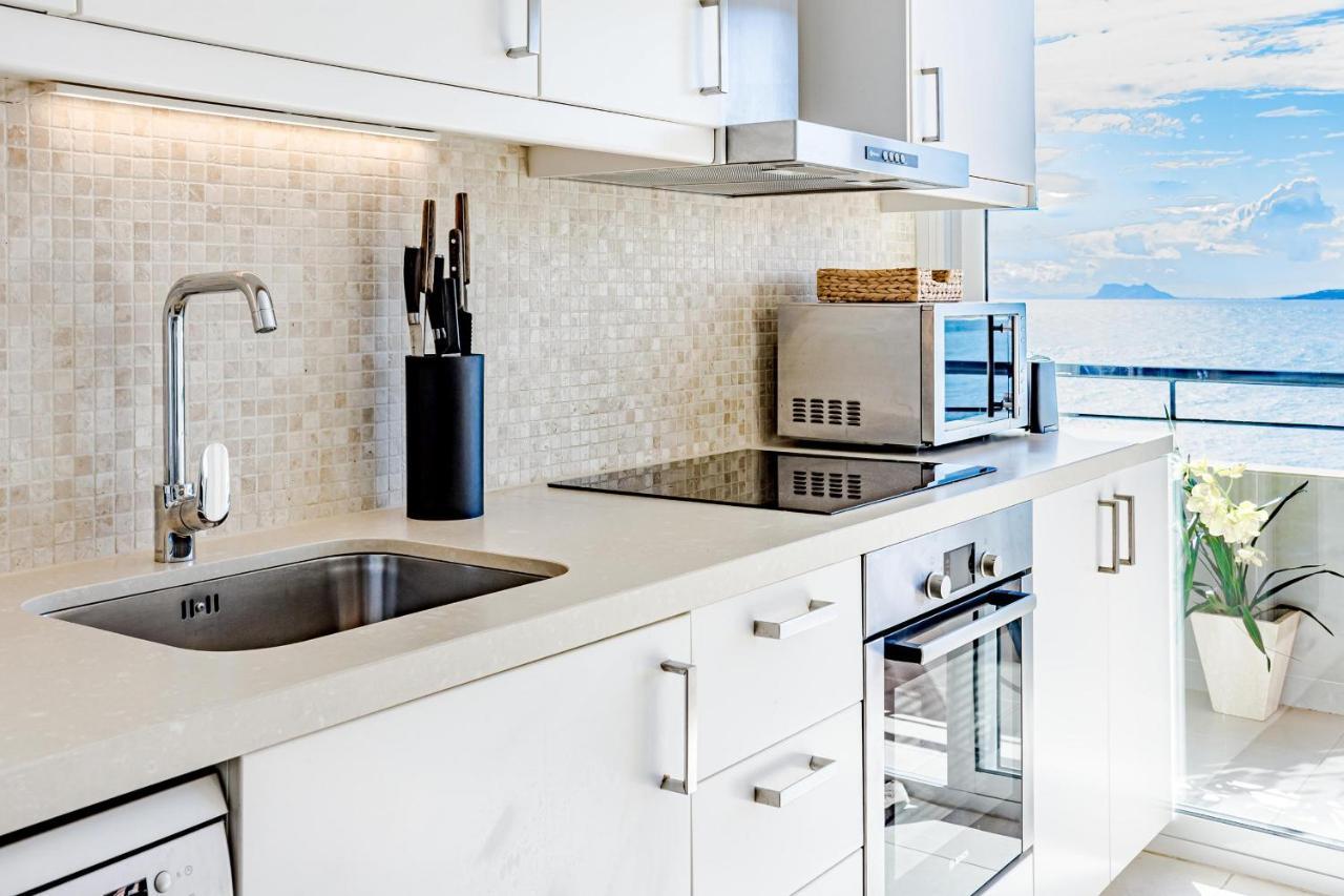 Cp - Modern Beachside Apartment In Estepona Luaran gambar